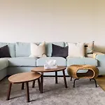 Spacious, Modern 3-Bed Home