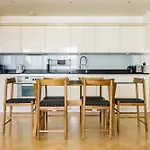 Spacious, Modern 3-Bed Home