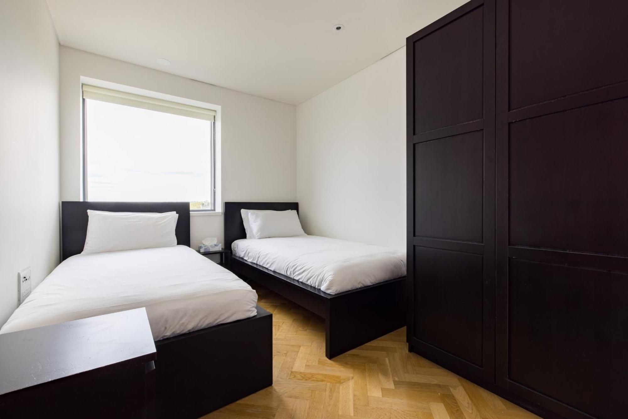 Spacious, Modern 3-bed Appartamento